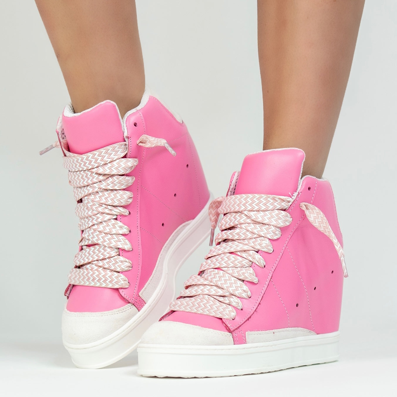 Barbie Shoe Charm – bellascharmco